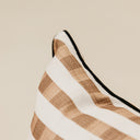 Grid Mesh Linear Scatter – Natural & White